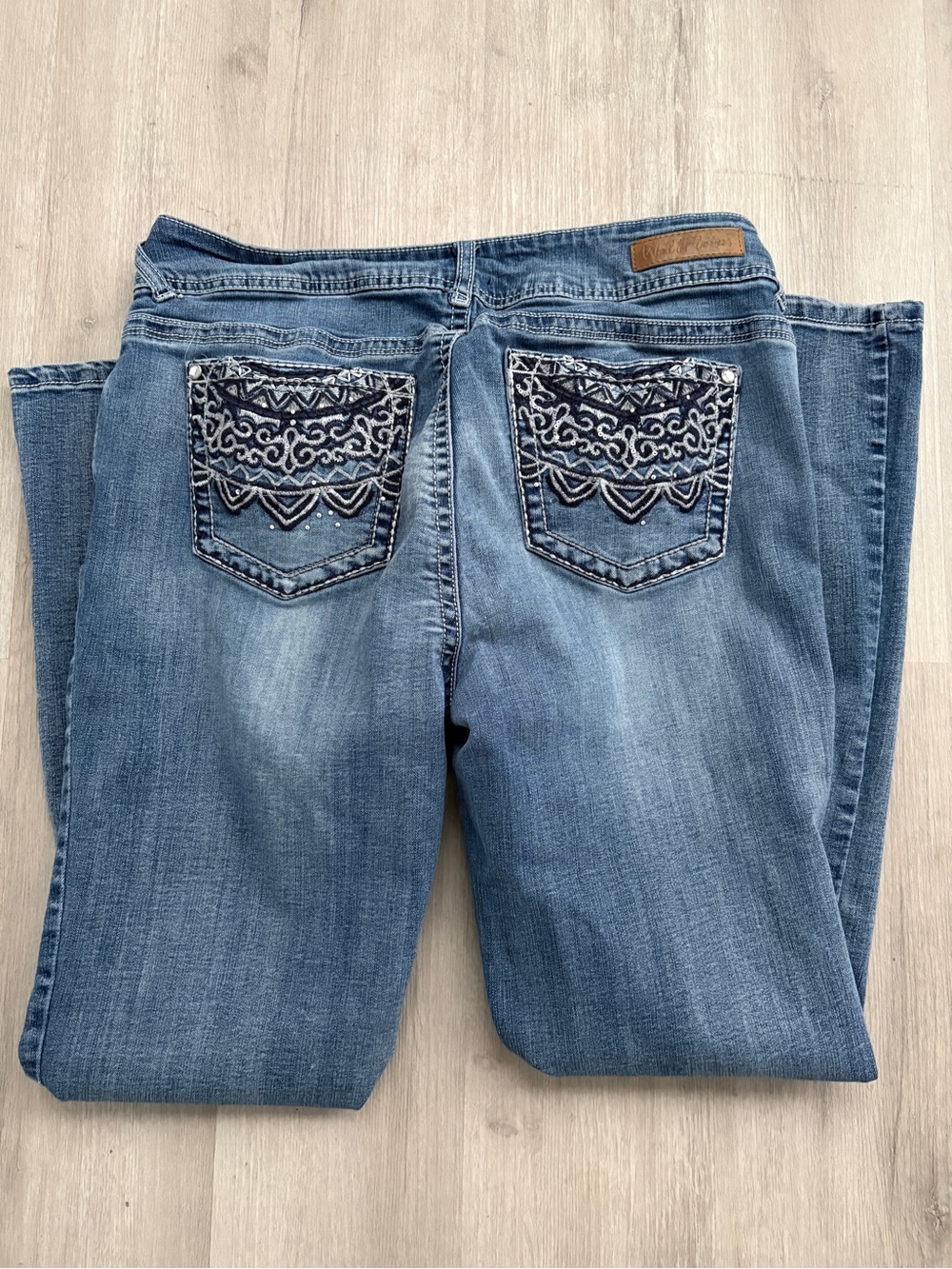 Wallflower Blue Boot Cut Jeans with Embroidered Back Pockets
